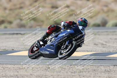 media/Oct-05-2025-CVMA (Sun) [[beeef4f201]]/Race 2-Supersport Middleweight/